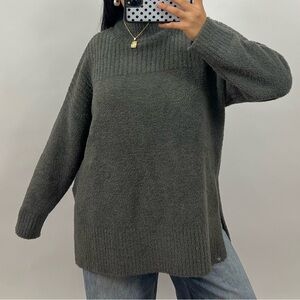 Cozy chich high low pullover sweater by barefoot dreams